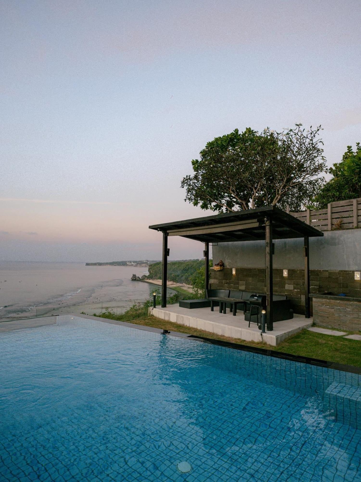 Suluban Cliff Bali Villa Uluwatu Exterior foto